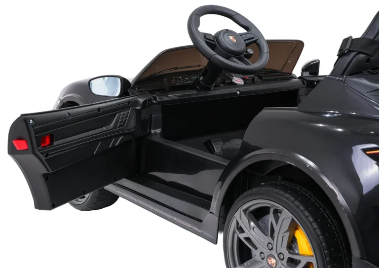 Porsche Taycan Turbo S Crno Vozilo 21