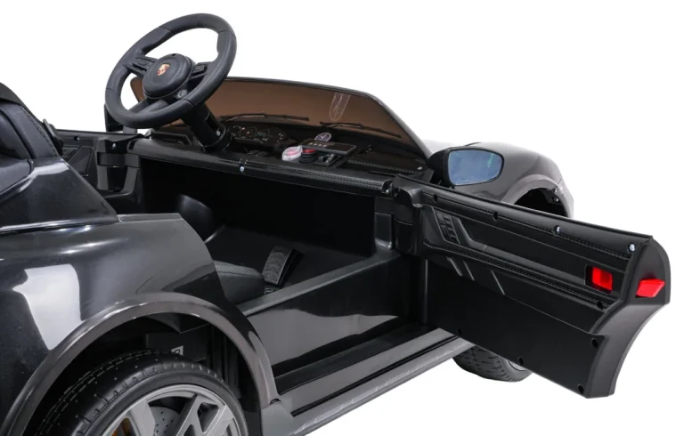 Porsche Taycan Turbo S Crno Vozilo 22