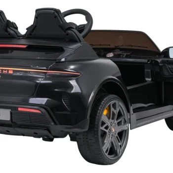 Porsche Taycan Turbo S Crno Vozilo 9