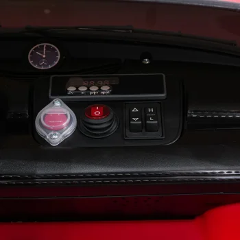 Porsche Taycan Turbo S Crveno Vozilo 17