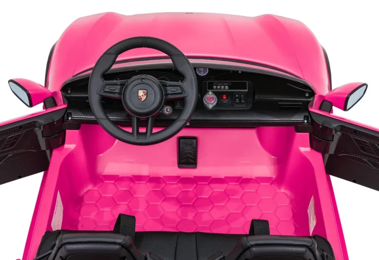 Porsche Taycan Turbo S Ružičasto Vozilo 14