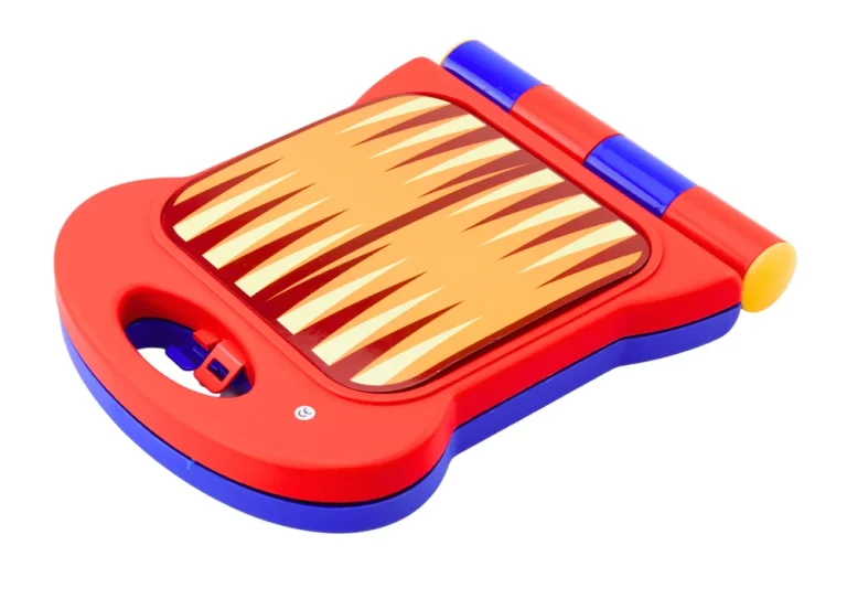Putna Igra 8u1 Šah Dama Ludo Backgammon Kineske Zmije I Ljestve 7