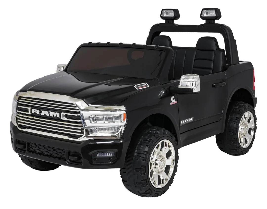 Ram 3500 Crno Vozilo 1