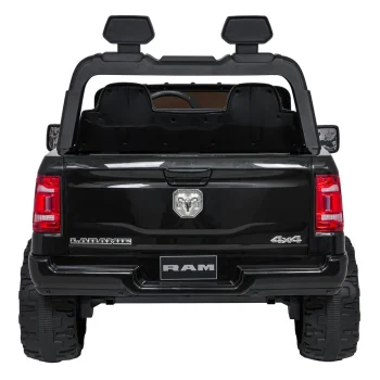 Ram 3500 Crno Vozilo 9