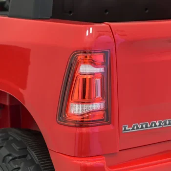 Ram 3500 Crveno Vozilo 25