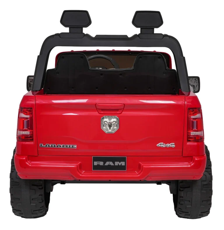 Ram 3500 Crveno Vozilo 9