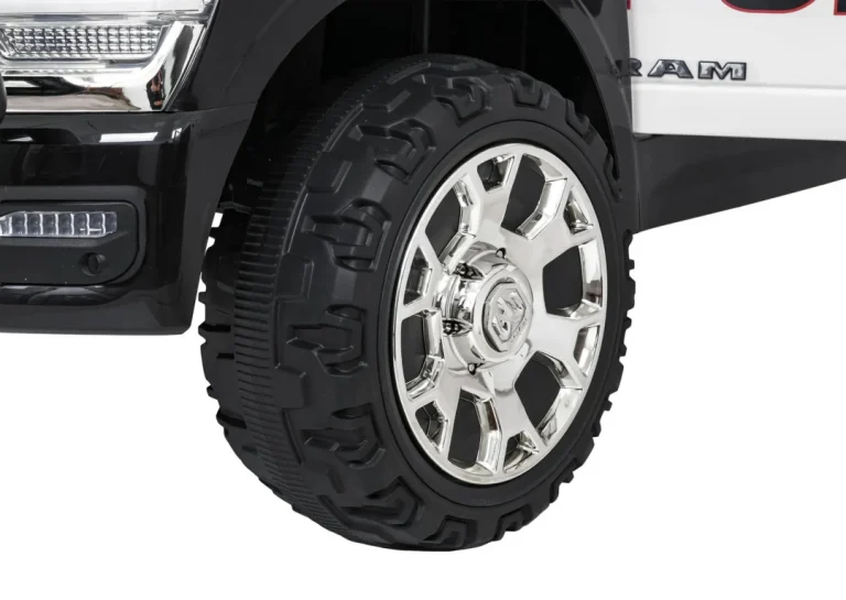 Ram 3500 Policijsko Crno Vozilo 22