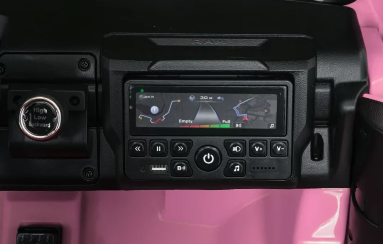 Ram 3500 Ružičasto Vozilo 11