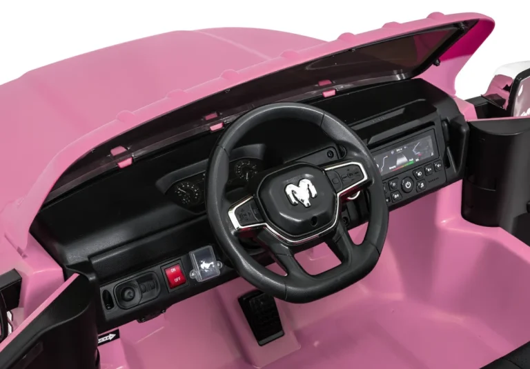 Ram 3500 Ružičasto Vozilo 13