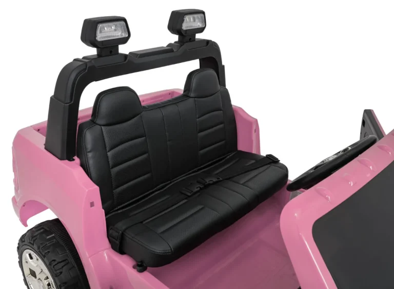 Ram 3500 Ružičasto Vozilo 17
