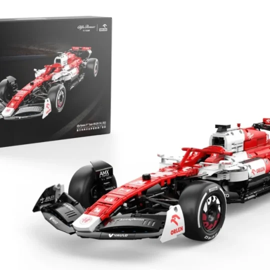 Rastar Alfa Romeo F1 C42 Kocke 1:8 2261 Dijelova 1