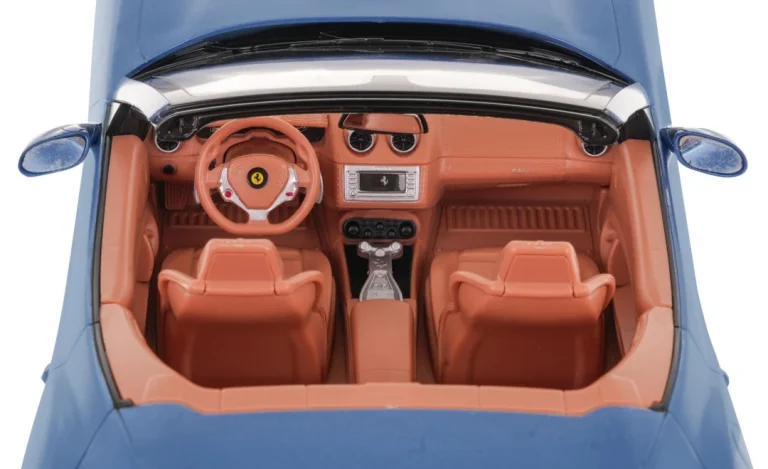 R/c 1:12 Ferrari California Rastar, Plava 7