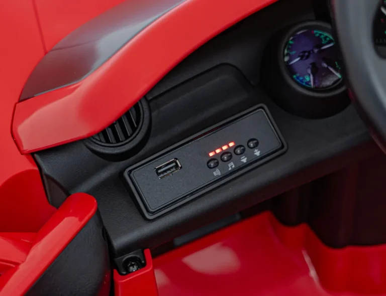 Ruf Ctr3 Crveno Vozilo 18