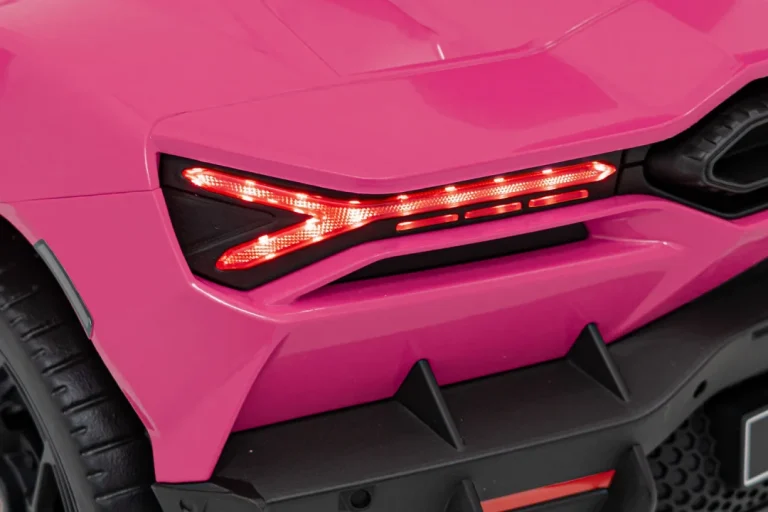 Ružičasto Vozilo Lamborghini Revuelto 23