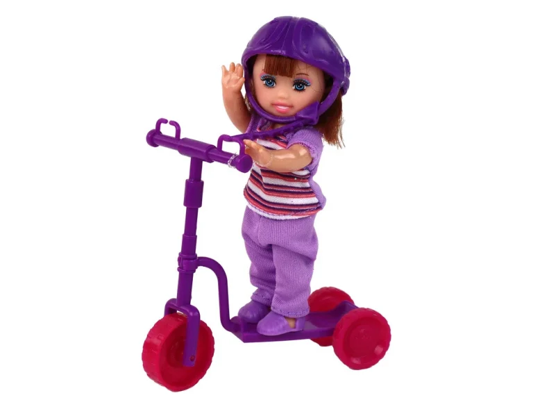 Set Lutaka Lucy Sa Skuterom, Skateboardom I Kacigama 3