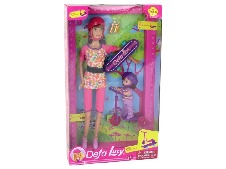Set Lutaka Lucy Sa Skuterom, Skateboardom I Kacigama 8