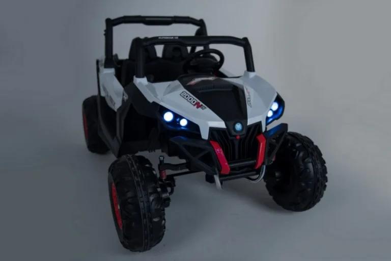 Superstar Kolica Za Djecu Bijela + 4x4 Pogon + Daljinski Upravljač + Nosač Za Prtljagu + Mp3 Led + 20