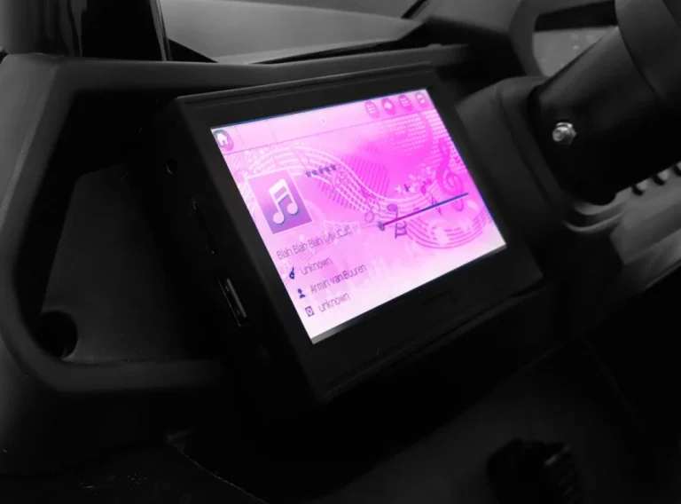 Superstar Kolica Za Djecu Crna + Mp4 + 4x4 Pogon + Daljinski Upravljač + Nosač Za Prtljagu + Led + 9