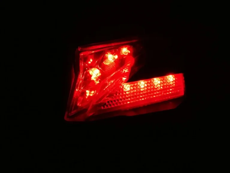 Superstar Kolica Za Djecu Plava + 4x4 Pogon + Daljinski Upravljač + Nosač Za Prtljagu + Mp3 Led + 12