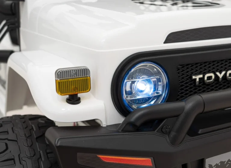 Toyota Fj Cruiser Za Djecu Bijela + Daljinski Upravljač + 4x4 Pogon + Audio Led + Eva + Spori Start 16