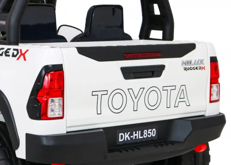 Toyota Hilux Bijelo Vozilo 15
