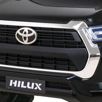 Toyota Hilux Pick Up Na Akumulator 4x4, Crni 14
