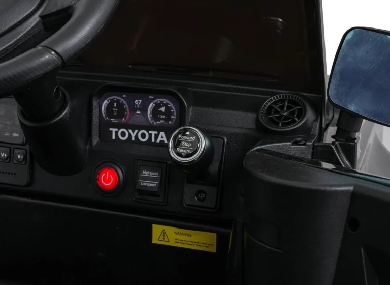 Toyota Land Cruiser Prado Crna 15
