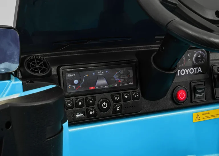 Toyota Land Cruiser Prado Plavo Vozilo 13