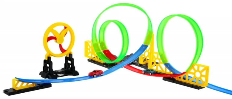 Trkaća Staza S 3 Petlje I 2 Led Autića 3+ 2