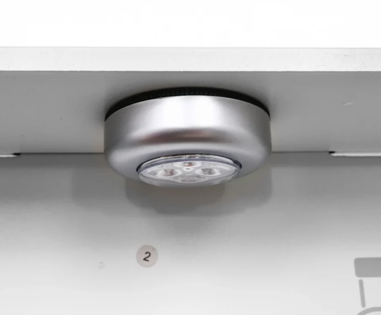 Velika Kutna Drvena Kuhinja Sa Led Om I Zvukovima 3+ 12