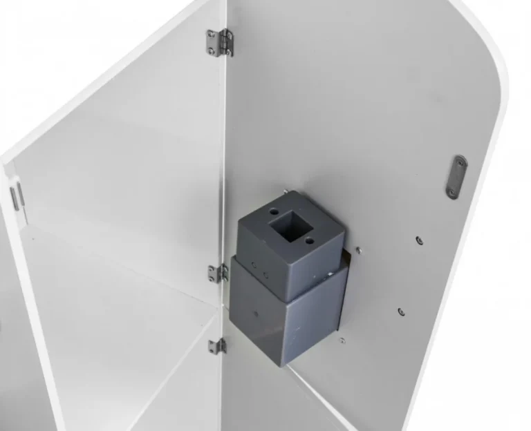 Velika Kutna Drvena Kuhinja Sa Led Om I Zvukovima 3+ 9