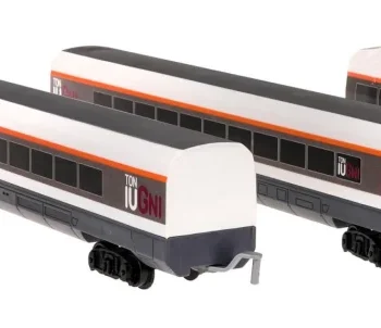 Veliki Vlak S Prugom 3+ 2 Lokomotive I 2 Vagona 4