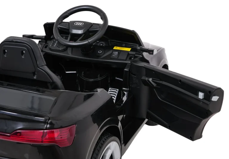 Vozilo Audi Sq8 Crni + 2,4 Ghz Daljinski 18