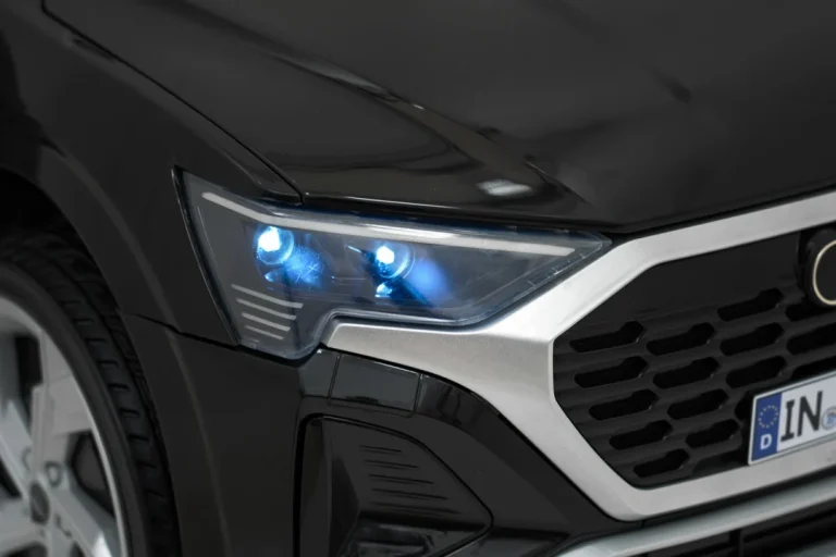 Vozilo Audi Sq8 Crni + 2,4 Ghz Daljinski 23