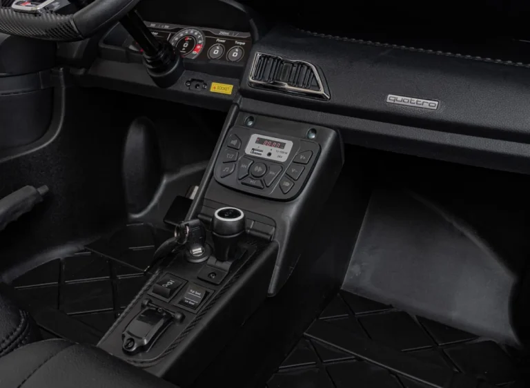 Vozilo Audi Spyder R8 Lift Strong Sivo 28