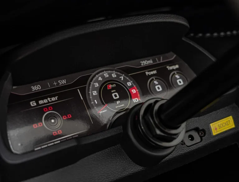 Vozilo Audi Spyder R8 Lift Strong žuto 31