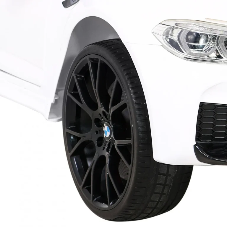 Vozilo Bmw M5 Drift Bijela 14