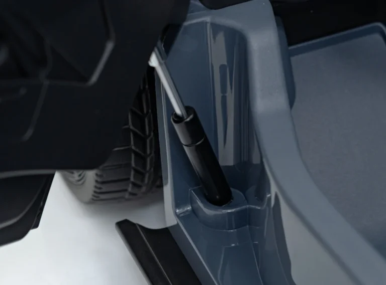 Vozilo Lamborghini Revuelto Grey 25