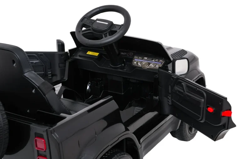 Vozilo Land Rover Defender Crni 19