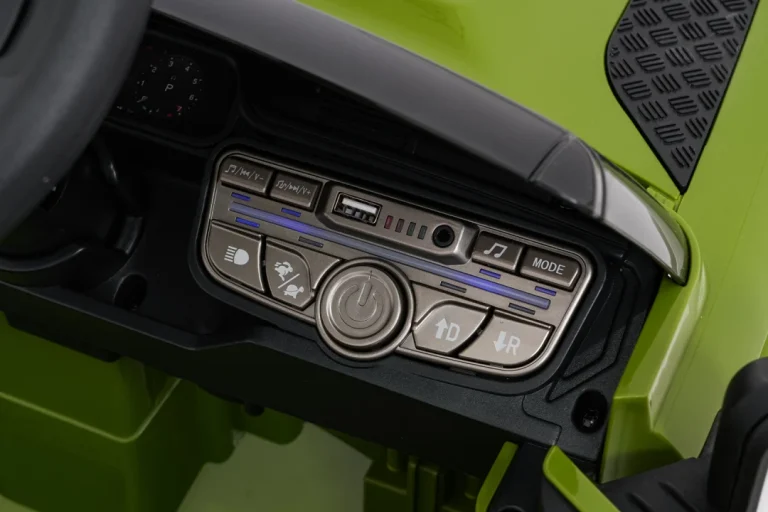 Vozilo Land Rover Defender Zeleni 16