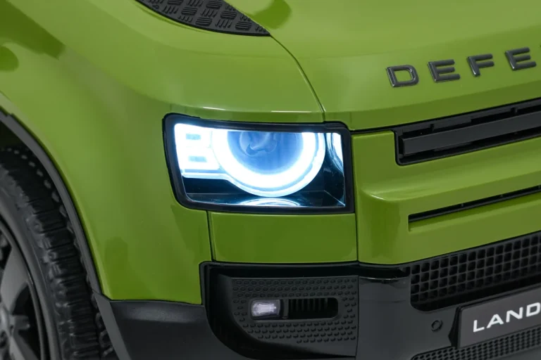 Vozilo Land Rover Defender Zeleni 23