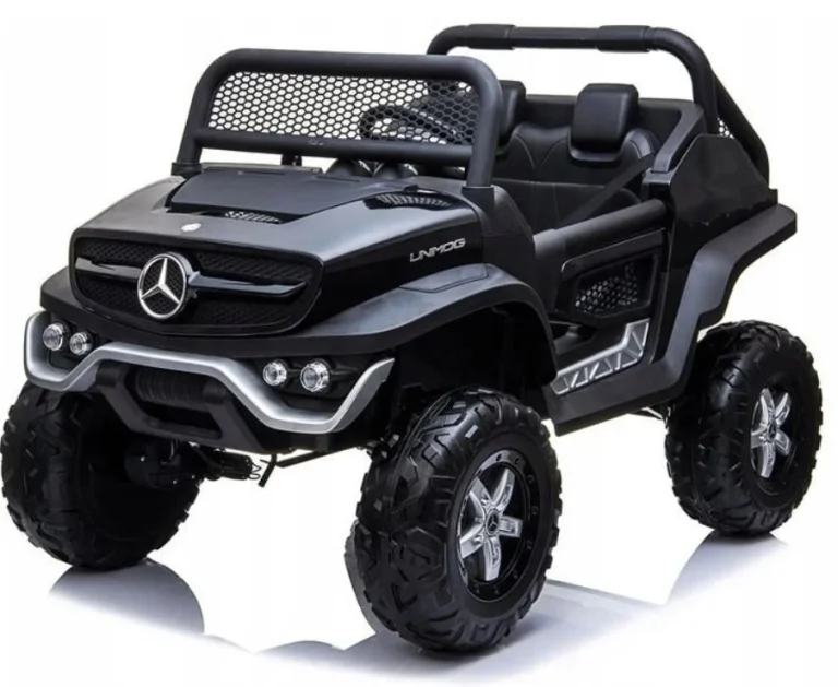 Vozilo Mercedes Benz Unimog Obojano U Crno 1
