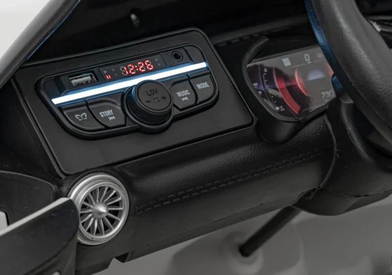 Vozilo Mercedes Benz Amg Sl63 Bijela 11