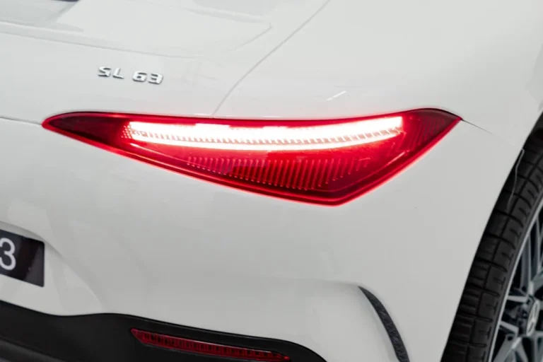Vozilo Mercedes Benz Amg Sl63 Bijela 15