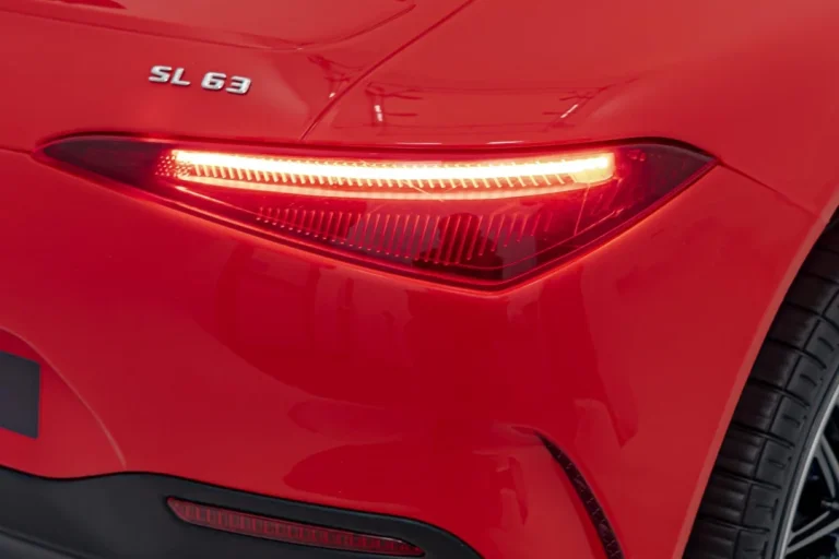 Vozilo Mercedes Benz Amg Sl63 Crveno 17