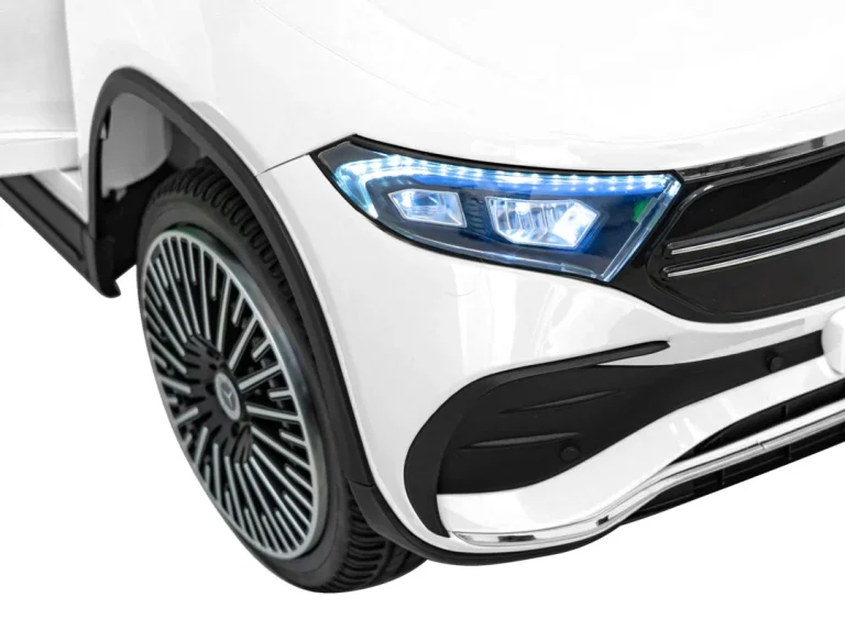 Vozilo Mercedes Benz Eqa 250 Bijela 28