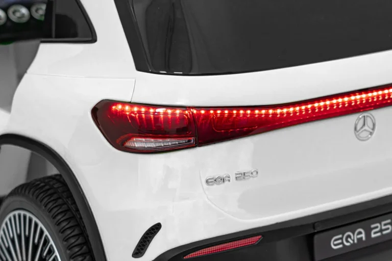 Vozilo Mercedes Benz Eqa 250 Bijela 42