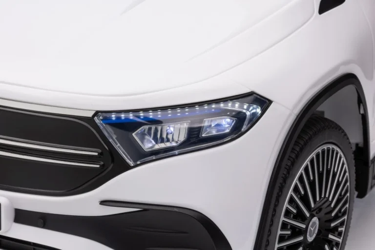Vozilo Mercedes Benz Eqa 250 Bijela 50