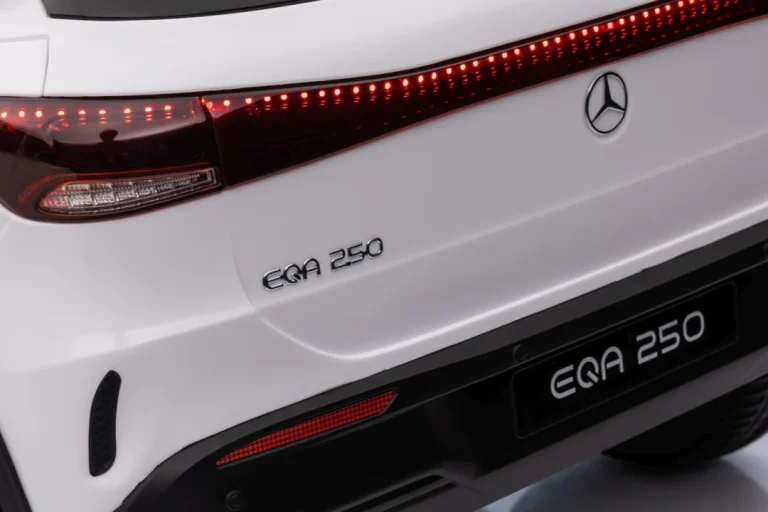 Vozilo Mercedes Benz Eqa 250 Bijela 73