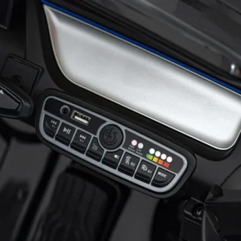 Vozilo Mercedes Benz Eqa 250 Crno 32